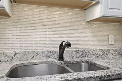 5 Bayard Rd #520, Pittsburgh, PA 15213 - Photo 10