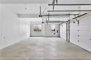 1010 Country Club Dr, Penn Twp, PA 15644 - Photo 26