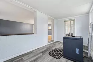 438 Lindsay Rd, Jackson Township, PA 16063 - Photo 12