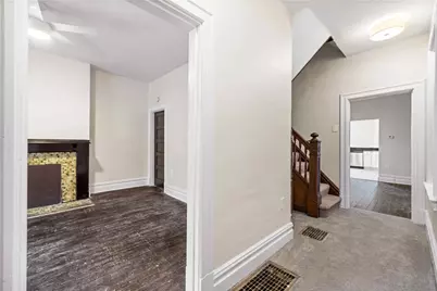121 Hawkins, Pittsburgh, PA 15214 - Photo 8