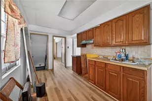 120 E 20th Ave, Munhall, PA 15120 - Photo 12