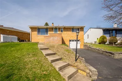 257 Robinhood Rd, Green Tree, PA 15220 - Photo 2