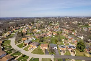 257 Robinhood Rd, Green Tree, PA 15220 - Photo 34