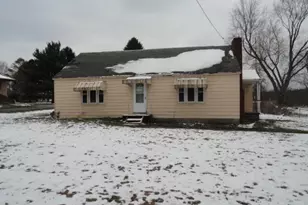 1573 Branchton Rd, Washington Township, PA 16040 - Photo 1