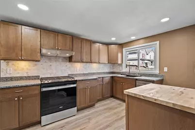 391 Vermont Ave, Rochester, PA 15074 - Photo 6