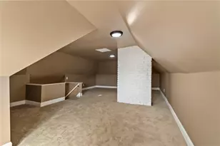 391 Vermont Ave, Rochester, PA 15074 - Photo 20