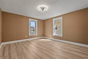 391 Vermont Ave, Rochester, PA 15074 - Photo 14