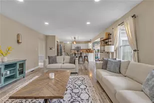 217 Birchwood Ln, Findlay Township, PA 15126 - Photo 12