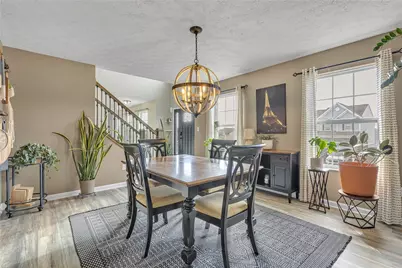 217 Birchwood Ln, Findlay Township, PA 15126 - Photo 4