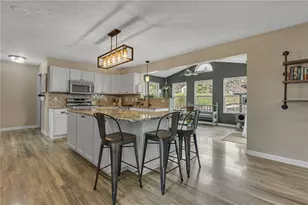 217 Birchwood Ln, Findlay Township, PA 15126 - Photo 8