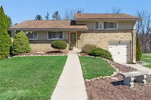 1217 Monongahela Blvd, White Oak, PA 15131 - Photo 1