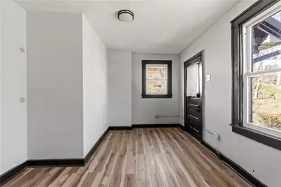 813 Bower Hill Rd, Bridgeville, PA 15017 - Photo 6