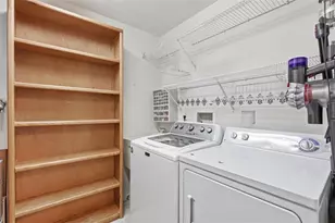 217 Adams Pointe Blvd, Adams Township, PA 16046 - Photo 16