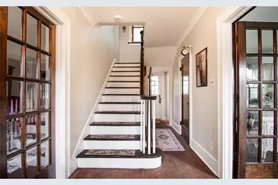 210 E Garfield Ave, New Castle, PA 16105 - Photo 2