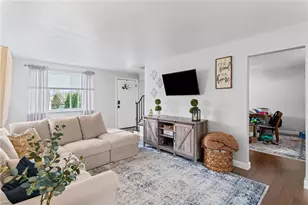 7971 Marmion Dr, Ross Twp, PA 15237 - Photo 12