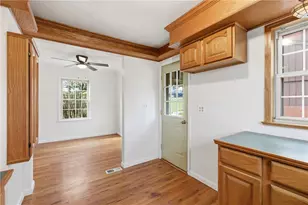 5779 Clark Ave, Bethel Park, PA 15102 - Photo 14