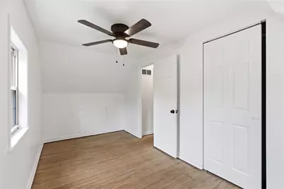 5779 Clark Ave, Bethel Park, PA 15102 - Photo 24