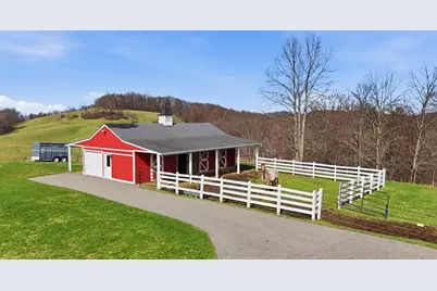 148 Stonegate Dr, Gilpin Township, PA 15656 - Photo 32