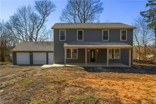 438 Evergreen Ave, Neshannock Township, PA 16105 - Photo 1