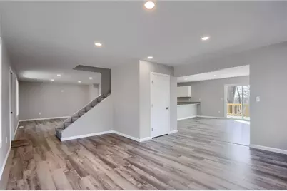 438 Evergreen Ave, Neshannock Township, PA 16105 - Photo 6