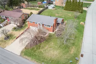 738 Scenic Dr, Chartiers, PA 15342 - Photo 32