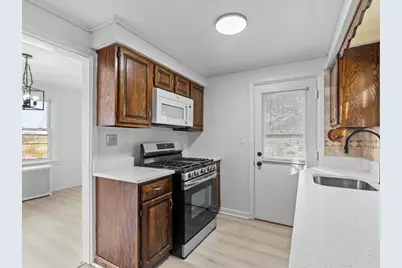 22 Thielman Ave, Pittsburgh, PA 15210 - Photo 12