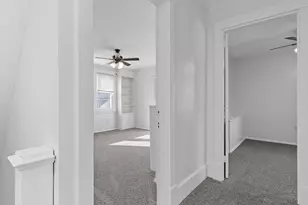 22 Thielman Ave, Pittsburgh, PA 15210 - Photo 16