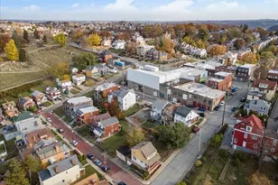 22 Thielman Ave, Pittsburgh, PA 15210 - Photo 36