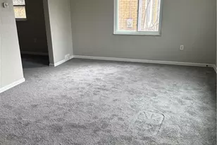 647 Dunster St, Pittsburgh, PA 15226 - Photo 4