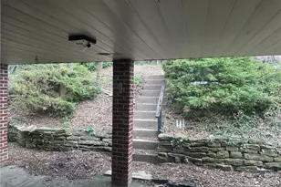 647 Dunster St, Pittsburgh, PA 15226 - Photo 18