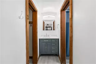 243 Regency Pl, Bethel Park, PA 15102 - Photo 18