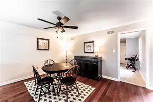 199 Roscommon Pl, Peters Township, PA 15317 - Photo 4