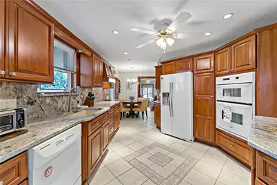 100 Judy Dr, Collier Township, PA 15106 - Photo 12