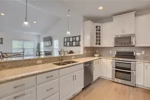 1653 Blackburn Heights Dr, Sewickley, PA 15143 - Photo 12