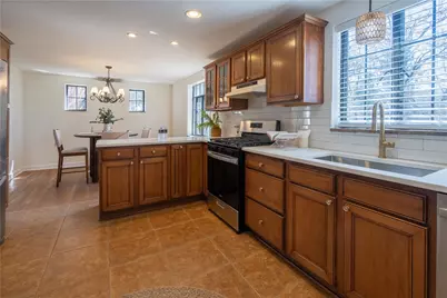 1045 Highland Ave, Harmony Township, PA 15003 - Photo 8