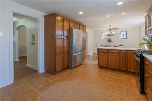 1045 Highland Ave, Harmony Township, PA 15003 - Photo 12