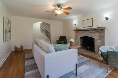 1045 Highland Ave, Harmony Township, PA 15003 - Photo 4