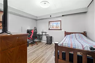 6 W Market St, Burgettstown Boro, PA 15021 - Photo 14