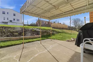 3236 Circle Dr, Pittsburgh, PA 15227 - Photo 28