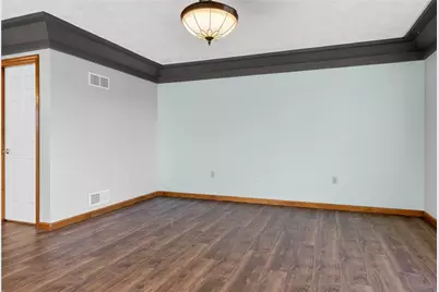 814 Cleardale Dr, Hempfield Township, PA 15601 - Photo 18