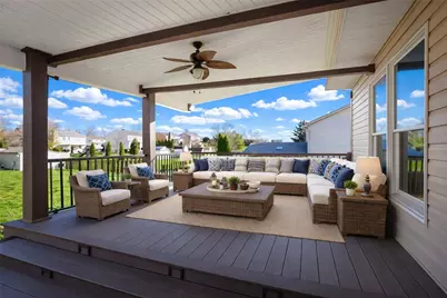 814 Cleardale Dr, Hempfield Township, PA 15601 - Photo 4