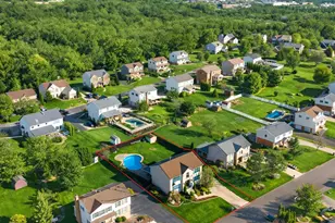 814 Cleardale Dr, Hempfield Township, PA 15601 - Photo 42