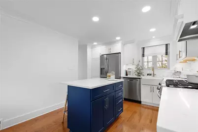 104 Seneca Dr, Pittsburgh, PA 15228 - Photo 14