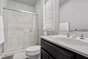 303 Tillary Ln, Cranberry Township, PA 16066 - Photo 14