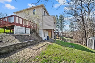 147 E Virginia Ave, Munhall, PA 15120 - Photo 26