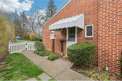 3027 Dwight Ave, Pittsburgh, PA 15216 - Photo 32