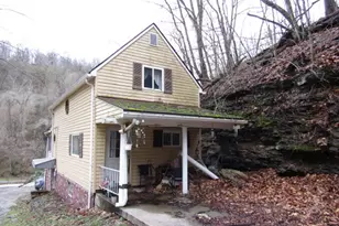 355 Days Run Rd, East Deer, PA 15084 - Photo 4