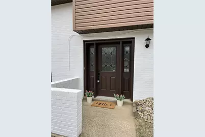 495 Pierson Run Rd, Pittsburgh, PA 15239 - Photo 2