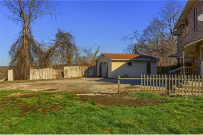 514 Pearson St, New Castle, PA 16101 - Photo 6