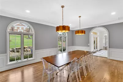 76 Fair Oaks Dr, Pittsburgh, PA 15238 - Photo 8